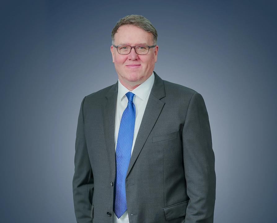 executive-chairman-img